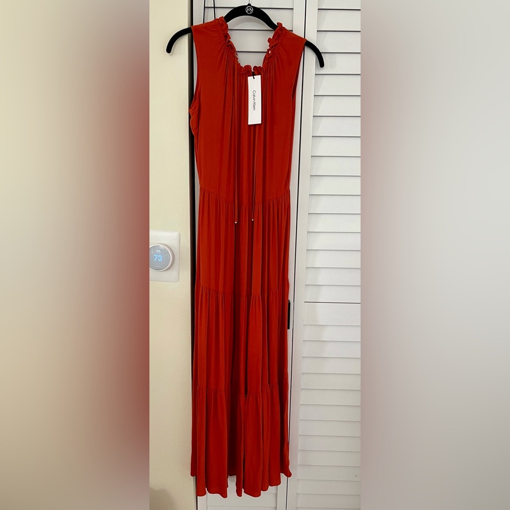 Calvin Klein Orange CD3CIX1E Maxi Dress Sleeveless V Neck Ruffle Size 4 NWT 53”